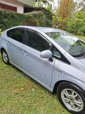Toyota Prius 2009 Car (Used)