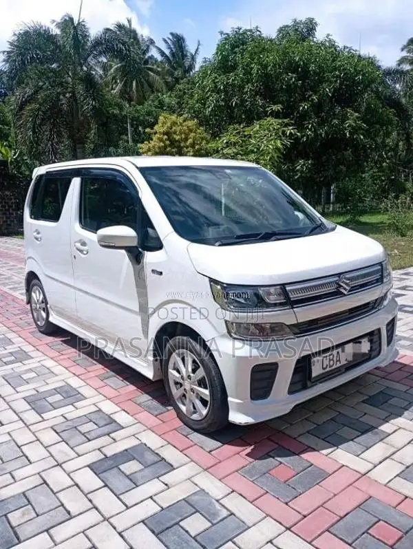 Suzuki Wagon R Fz 2017 Car (Used)