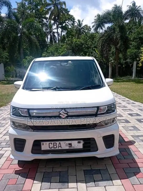 Suzuki Wagon R Fz 2017 Car (Used)
