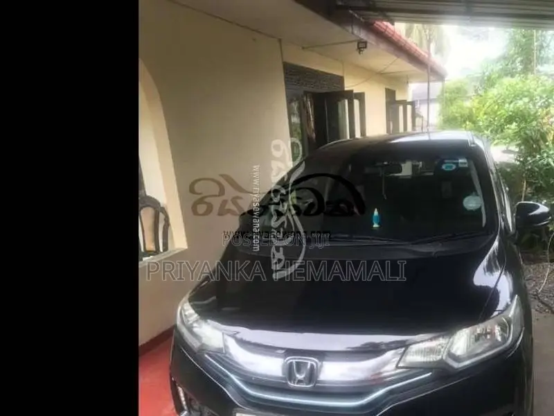 Honda Fit 2014 Car (Used)