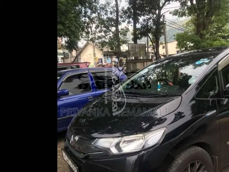 Honda Fit 2014 Car (Used)