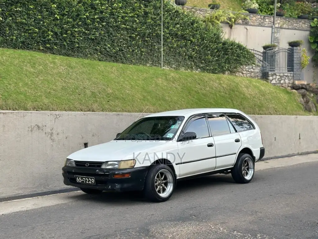 Toyota Corolla CE108 1996 Car (Used)