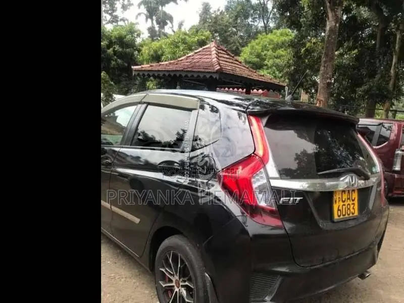 Honda Fit 2014 Car (Used)