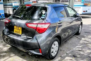 Toyota Vitz 2019 Car (Used)