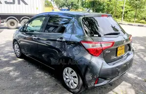 Toyota Vitz 2019 Car (Used)