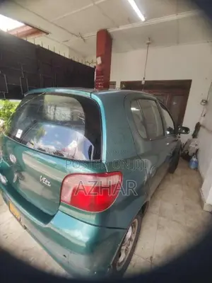 Toyota VITZ SCP10 2000 Car (Used)