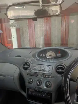 Toyota VITZ SCP10 2000 Car (Used)