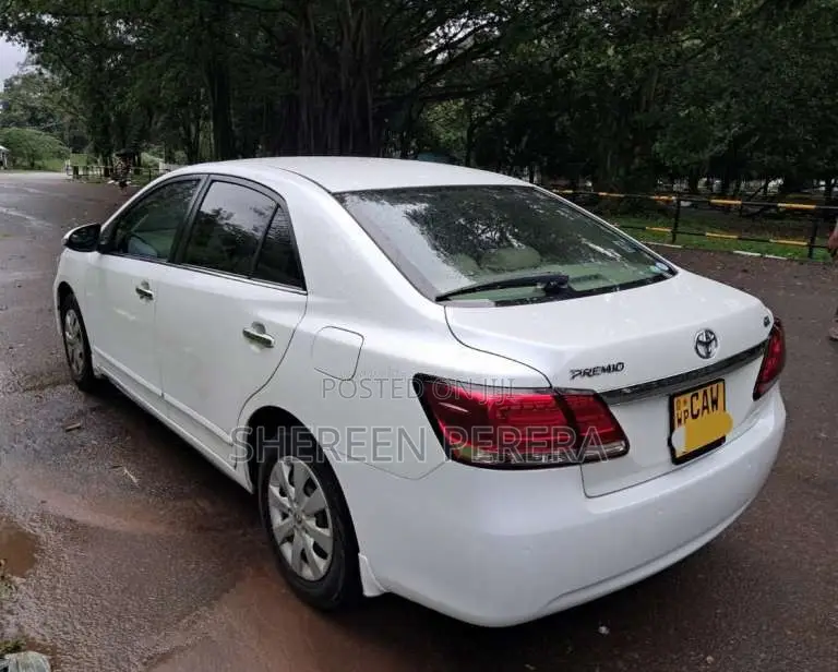 Toyota Premio 2017 Car (Used)