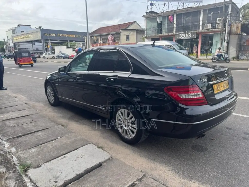 Mercedes-Benz C180 W204 2011 Car (Used)