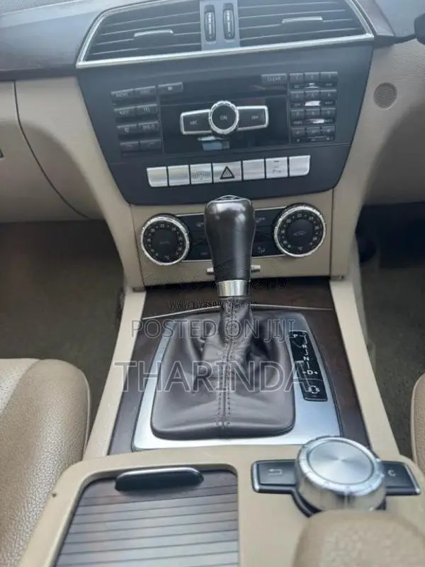 Mercedes-Benz C180 W204 2011 Car (Used)