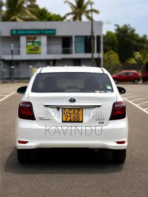 Toyota Axio WXB 2017 Car (Used)