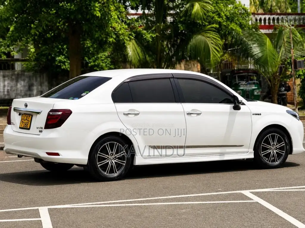 Toyota Axio WXB 2017 Car (Used)