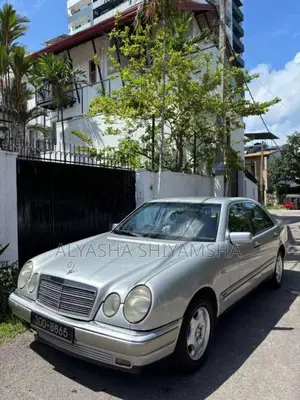 Mercedes-Benz W210 1999 Car (Used)
