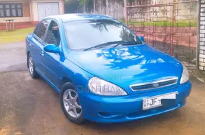 Kia Rio 2000 Car (Used)