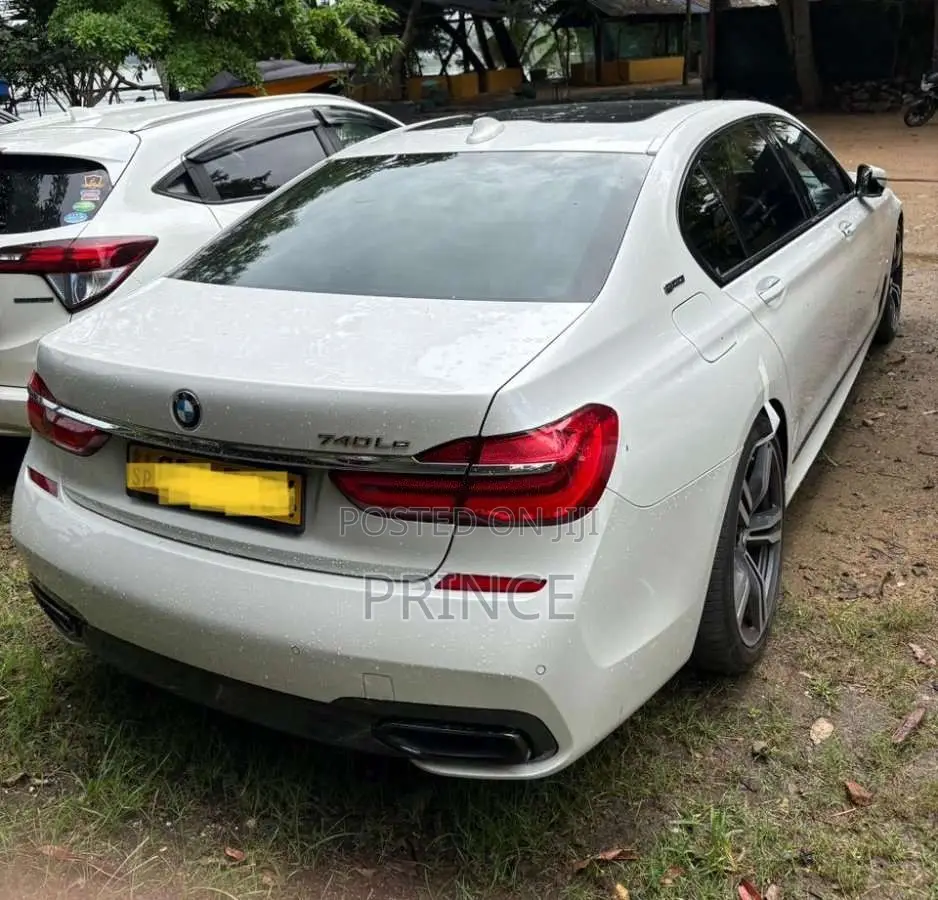 BMW 740e 2017 Car (Used)
