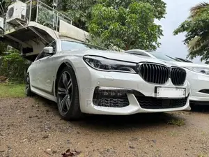 BMW 740e 2017 Car (Used)
