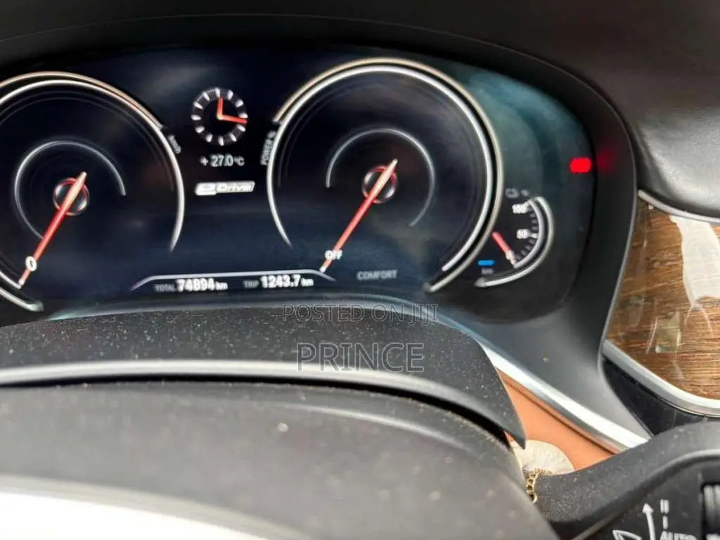 BMW 740e 2017 Car (Used)