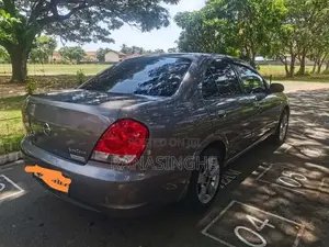 Nissan N17 2011 Car (Used)