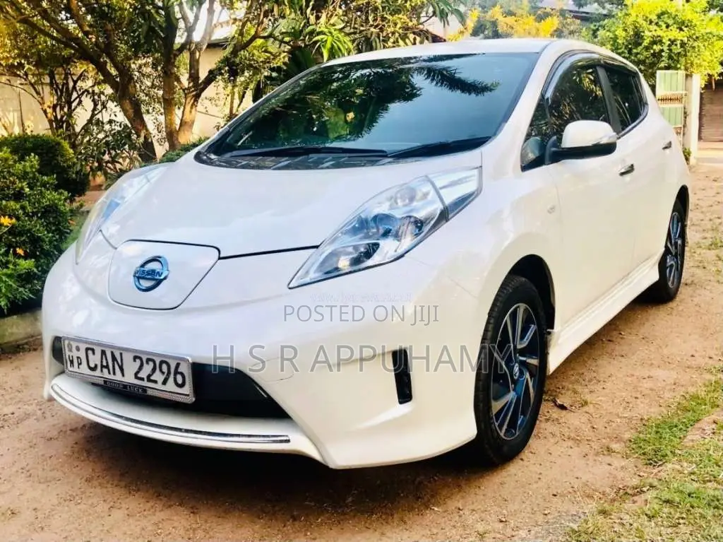 Nissan Leaf Azeo 2015 Car (Used)