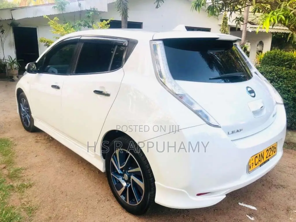Nissan Leaf Azeo 2015 Car (Used)