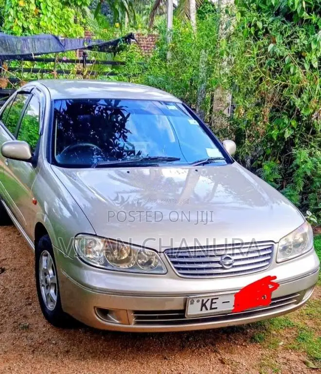 Nissan N17 2007 Car (Used)