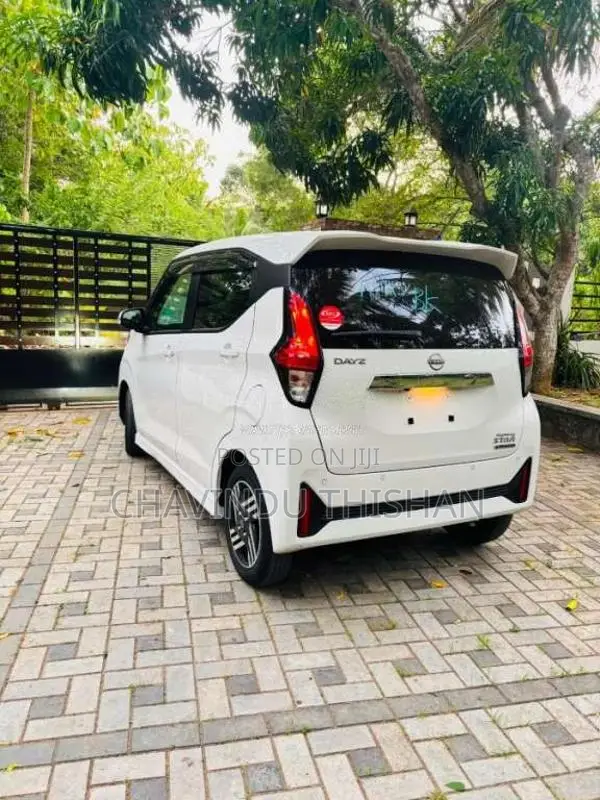 Nissan Dayz Highway Star X 2023 Car Unregistered (Recondition)
