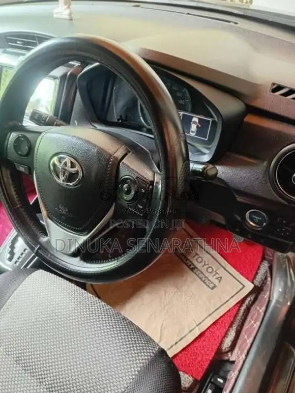 Toyota Axio G Grade 2016 Car (Used)