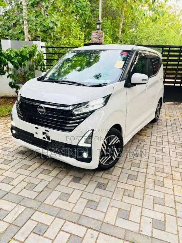 Nissan Dayz Highway Star X 2023 Car Unregistered (Recondition)