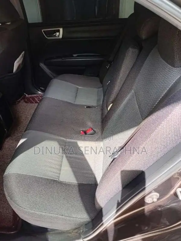 Toyota Axio G Grade 2016 Car (Used)