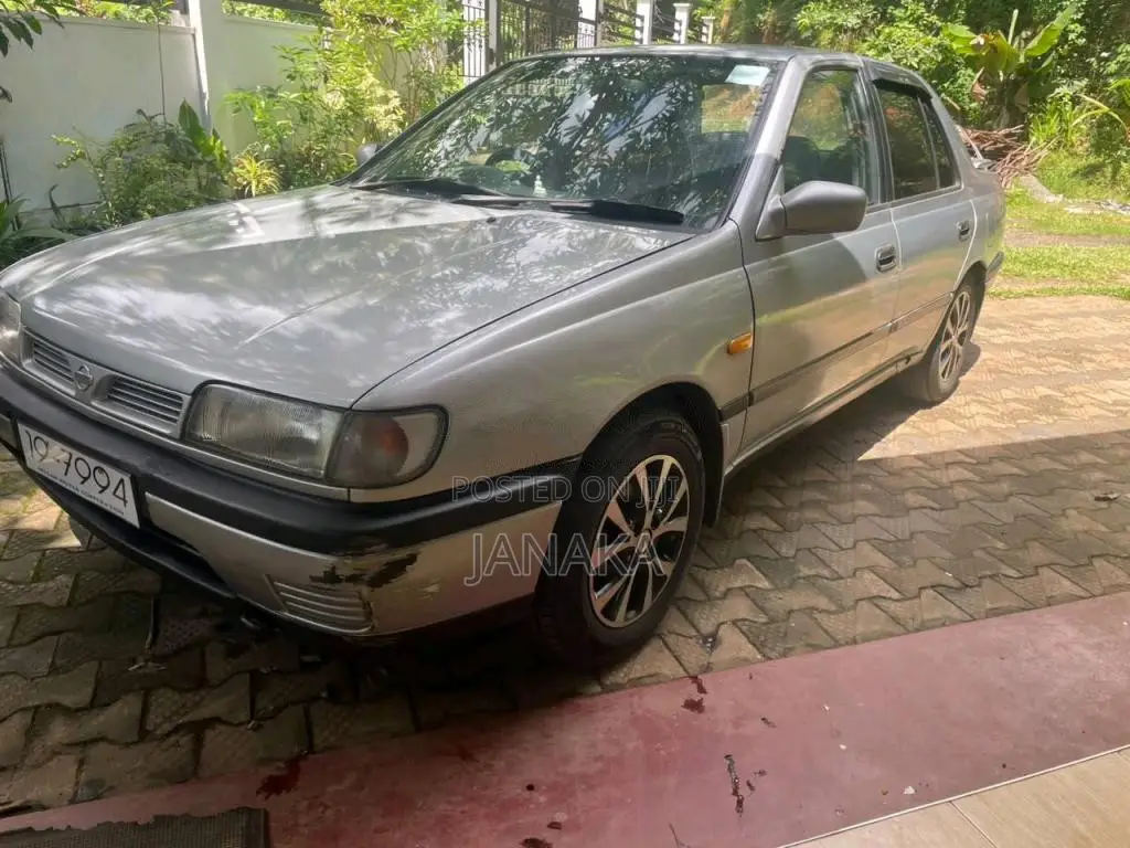 Nissan Pulsar 1993 Car (Used)