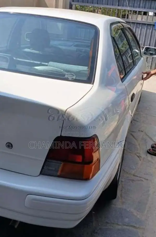 Toyota Corsa 1997 Car (Used)