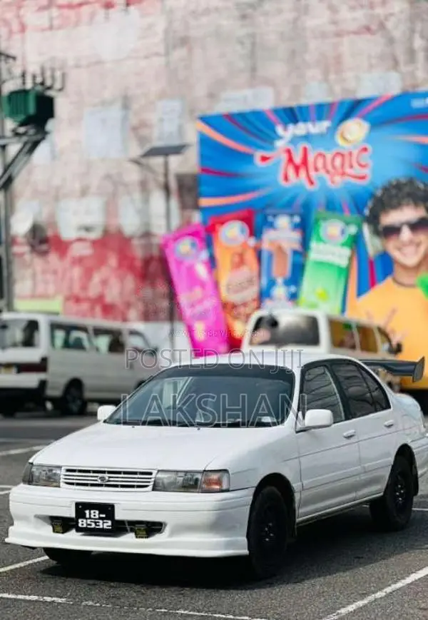 Toyota Corsa 1998 Car (Used)