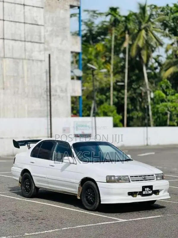 Toyota Corsa 1998 Car (Used)