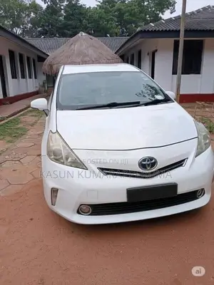 Toyota Prius Alpha 2013 Car (Used)
