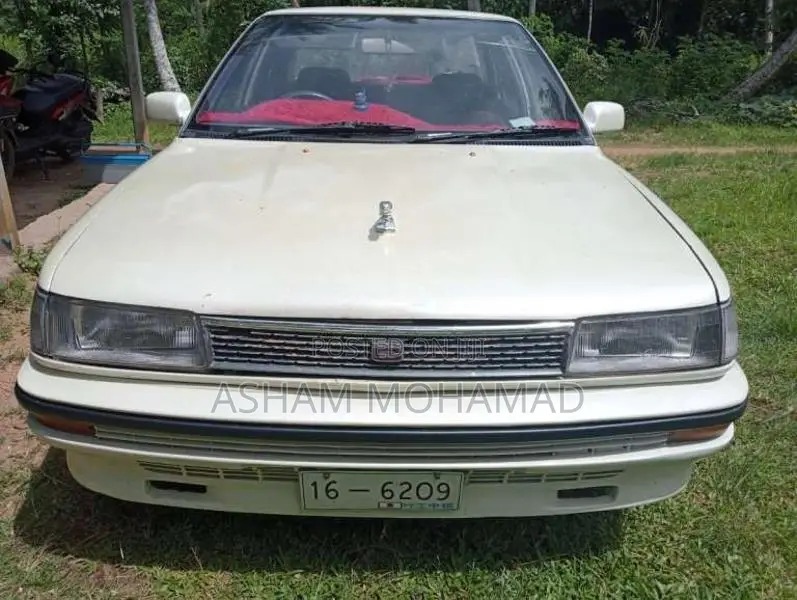 Toyota Corolla 121 1988 Car (Used)