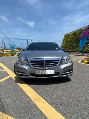 Mercedes-Benz E250 CGi W212 Avantgrade 2011 Car (Used)