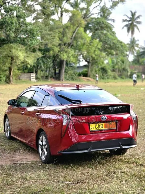 Toyota Prius 4th Gen 2016 Car (Used)