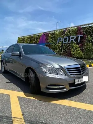 Mercedes-Benz E250 CGi W212 Avantgrade 2011 Car (Used)