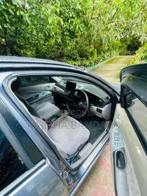 Nissan N16 2003 Car (Used)