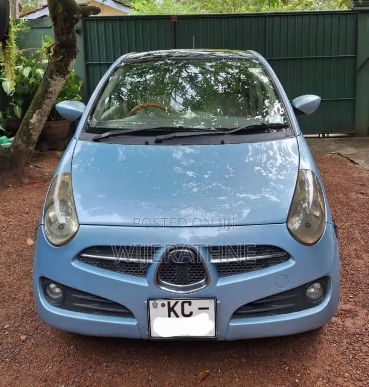 Subaru R2 2004 Car (Used)