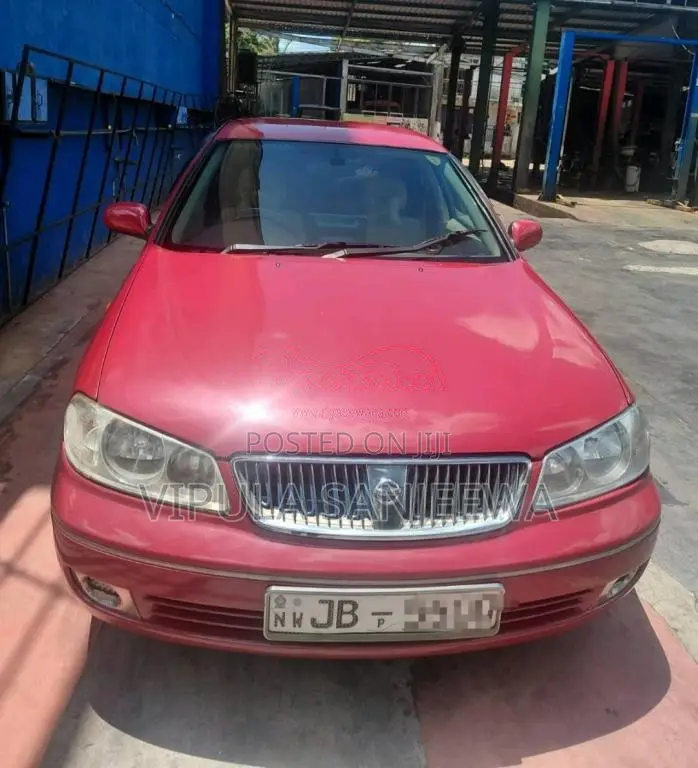 Nissan N17 2007 Car (Used)