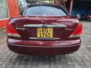 Nissan N17 2007 Car (Used)