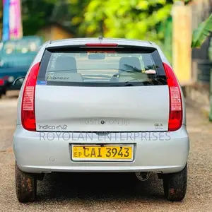 Tata Indica 2015 Car (Used)