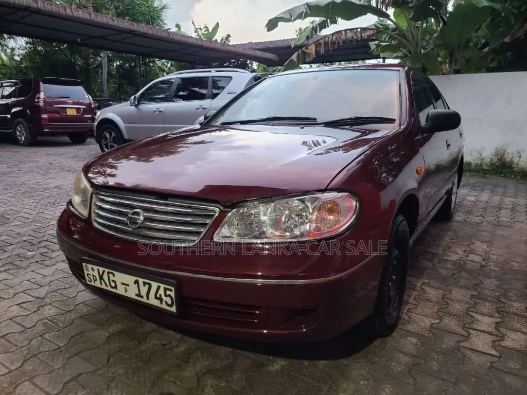 Nissan N17 2007 Car (Used)