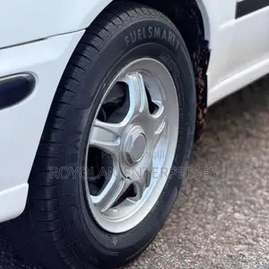 Nissan Sunny 2001 Car (Used)