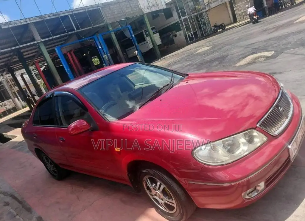 Nissan N17 2007 Car (Used)