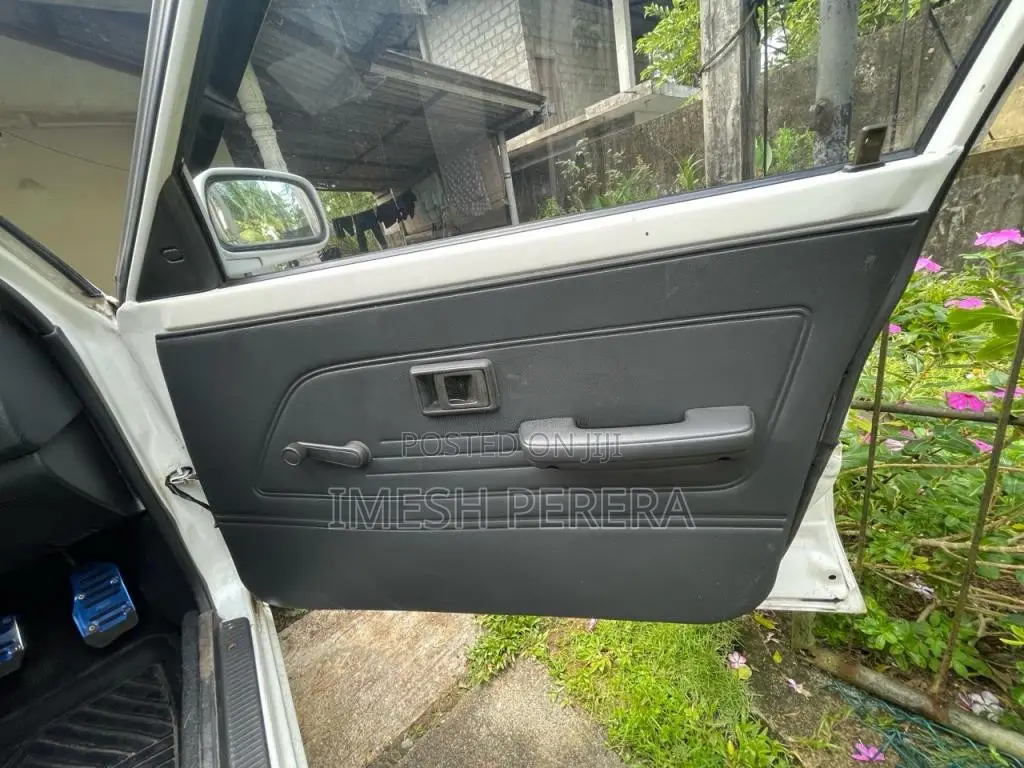Toyota Corolla Ce90 1994 Car (Used)