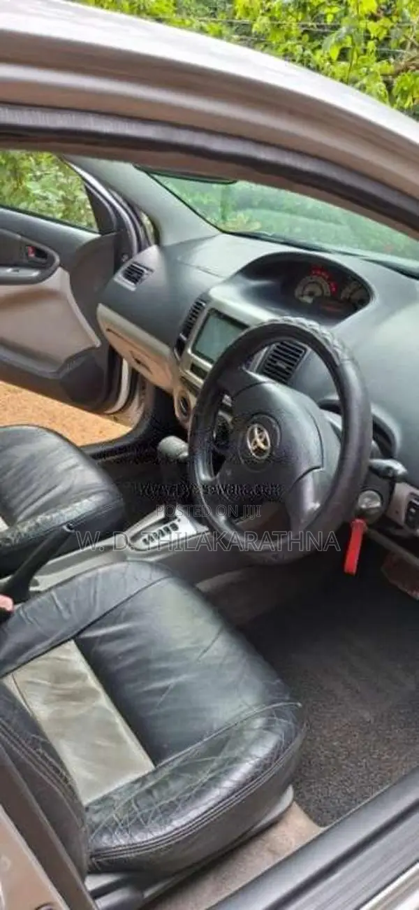 Toyota Vios 2004 Car (Used)
