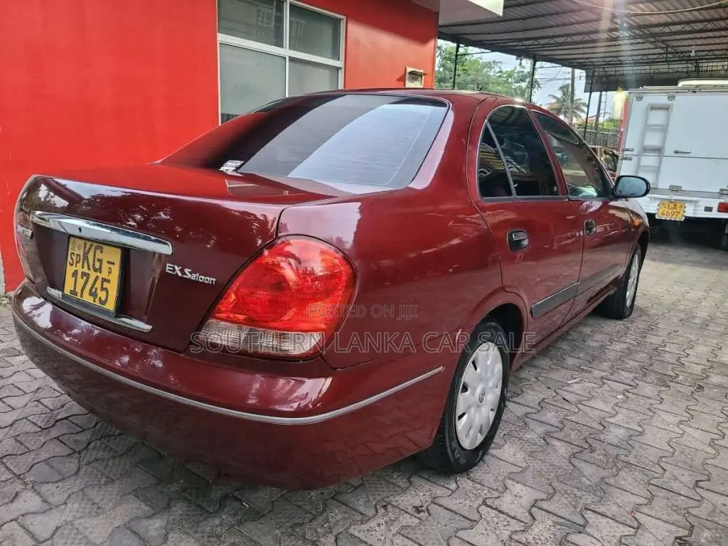 Nissan N17 2007 Car (Used)