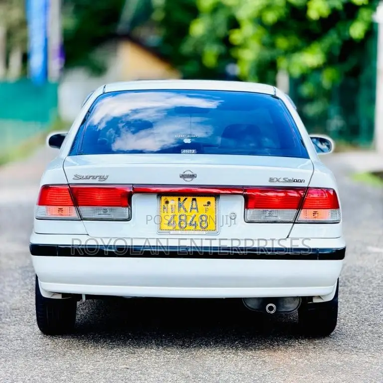 Nissan Sunny 2001 Car (Used)